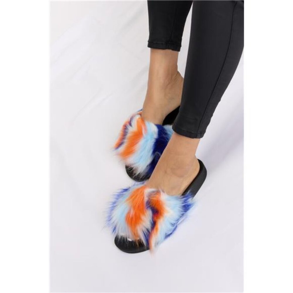 Forever Link Plush Open-Toe Sandals -‎ NWT